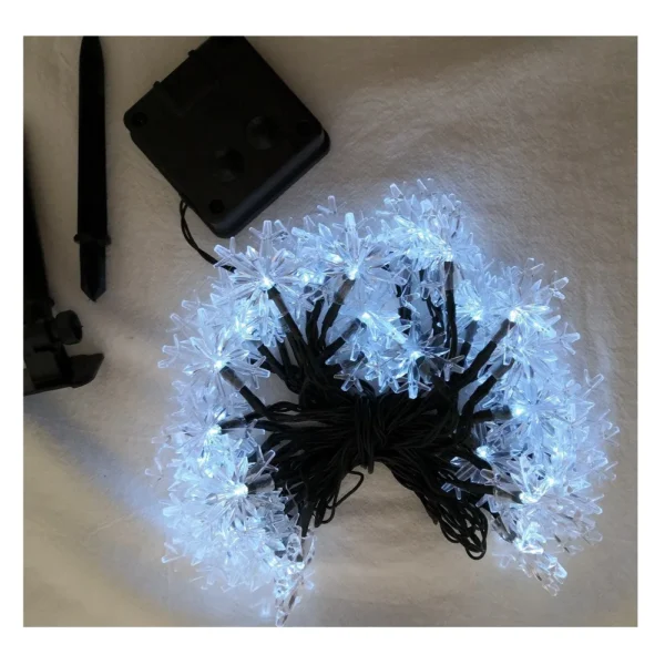 Solar Snowflake String Lights – Twinkling LED Fairy Lights - Image 5