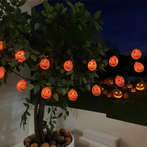 Halloween Pumpkin String Light - 20 LEDs, 5m, Solar-Powered - Image 5